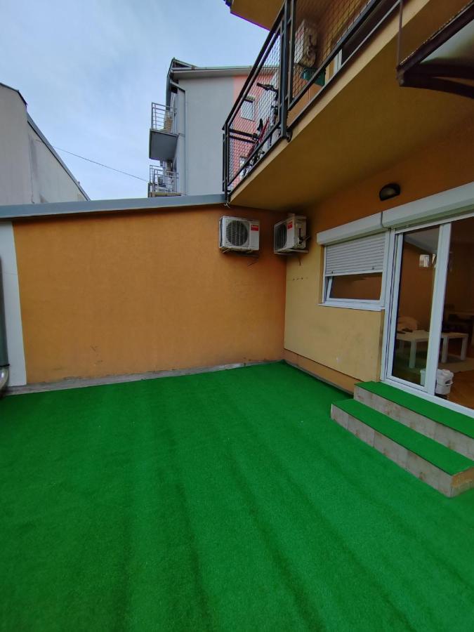 Appartement Magenta Beo Shopping Centre II à Belgrade Extérieur photo